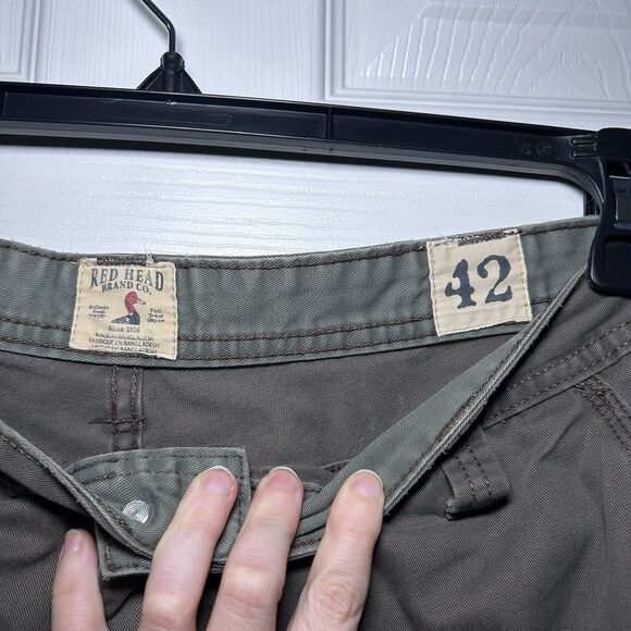 Red Head Men’s Cargo Shorts Grey Stone Size 42 - Picture 3 of 4